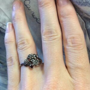 Garnet Grape Leaf Ring Silver 925 Vtg